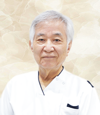 伊熊 健一郎 医師